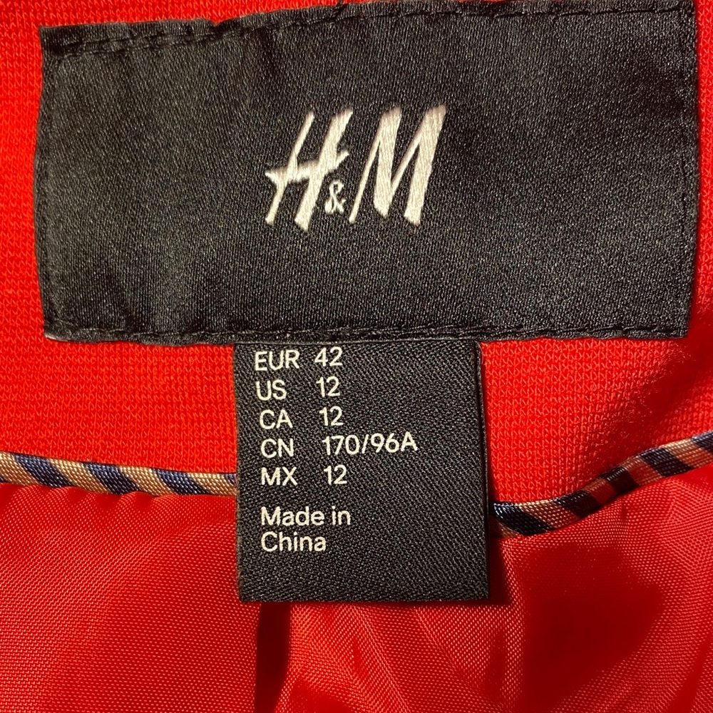 H&M Bold Scarlet Blazer - Picture 5 of 5